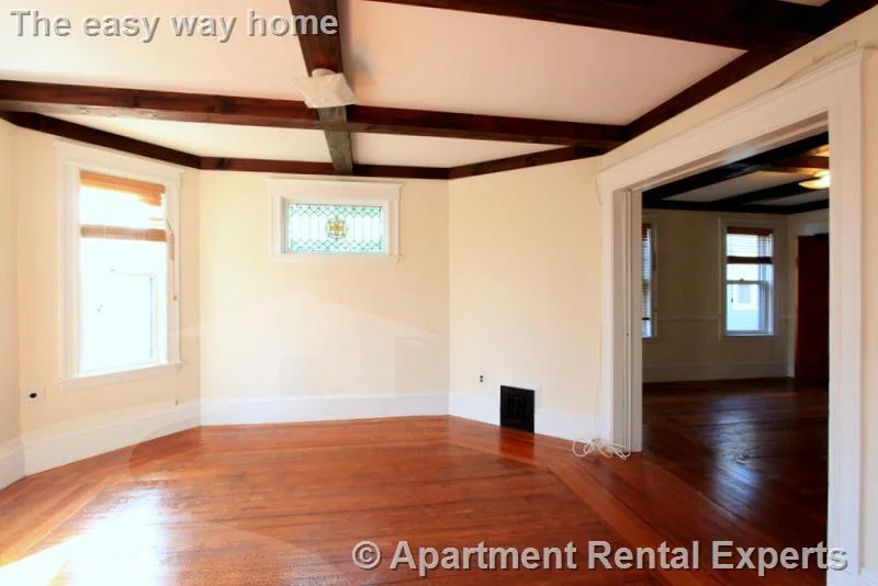 92 Rogers Ave, Ball Square