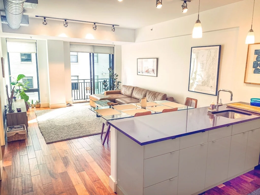 257 Northampton, South End