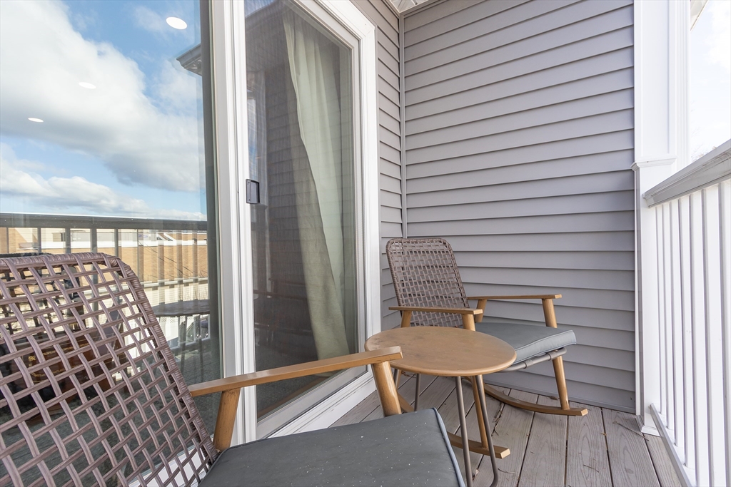 1093 Main St, Weymouth