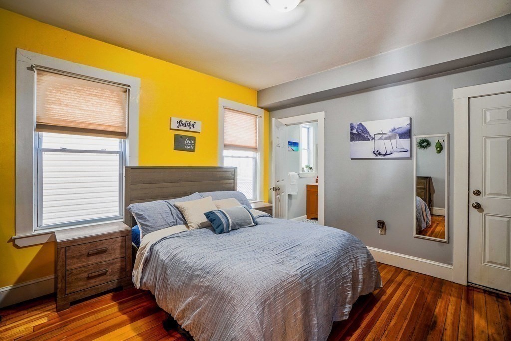 7 Treadway Rd, Dorchester