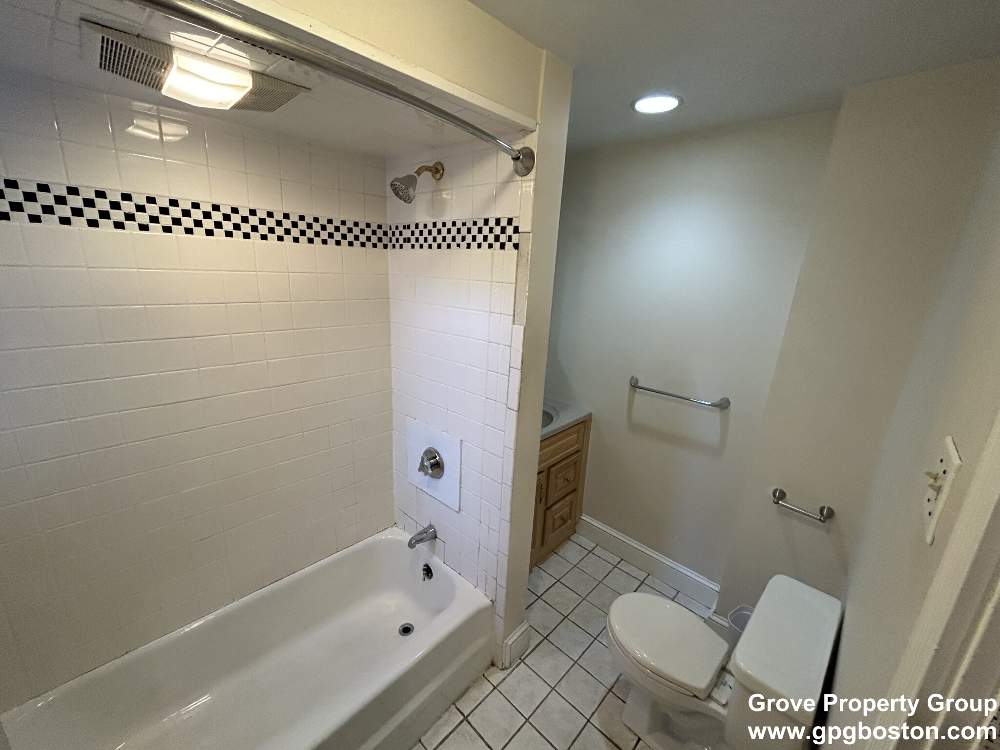 626 East 3rd St, South Boston