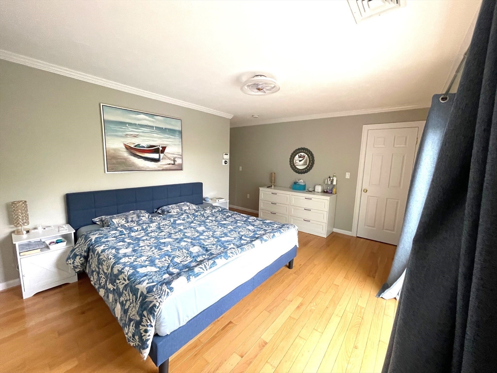 368 Boylston St, Newton
