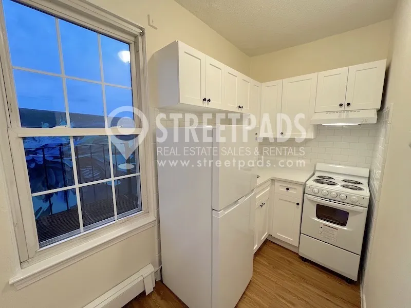 46 South Huntington Ave, Mission Hill