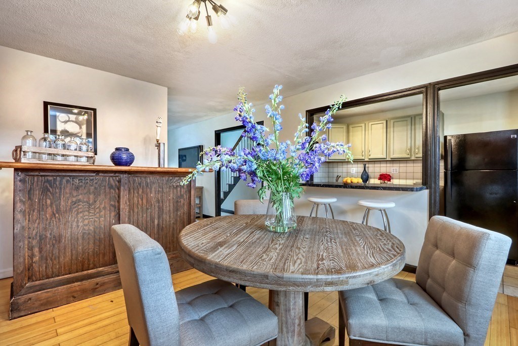 12 Jenkins St, South Boston