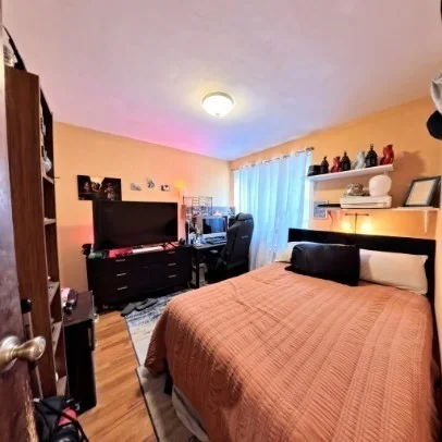 1 O'leary Way, Jamaica Plain