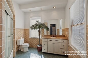 195 Dorchester Ave, South Boston