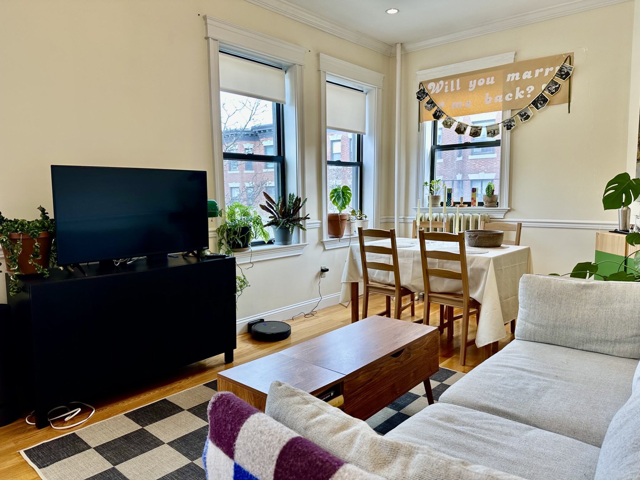 4 Park Vale Ave, Allston