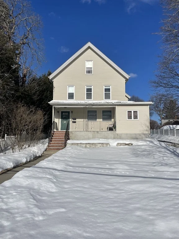 13 Cleveland St, Hyde Park