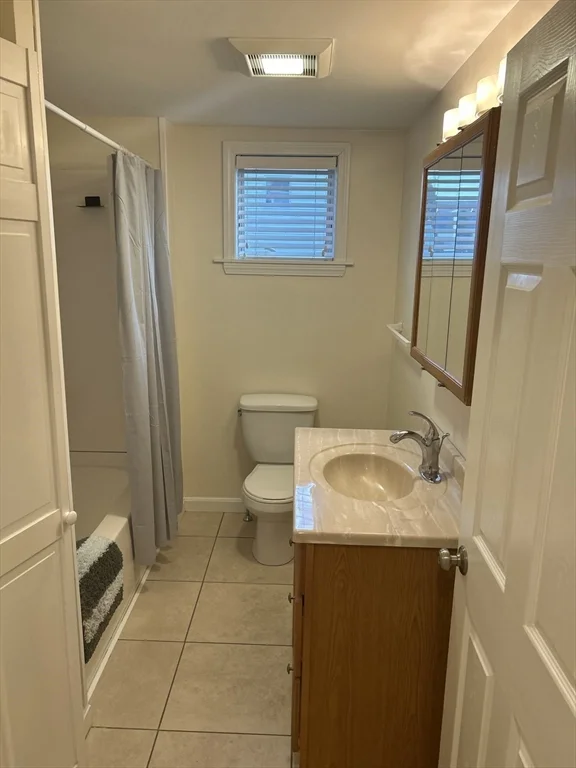 36 Hunting St, East Cambridge