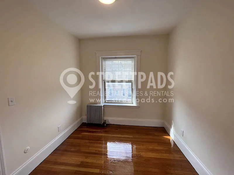 1315 Commonwealth Ave, Allston