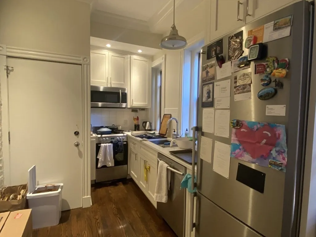 382 Commonwealth Ave, Back Bay