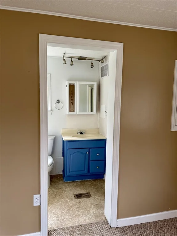 12 Hayes St, Salisbury