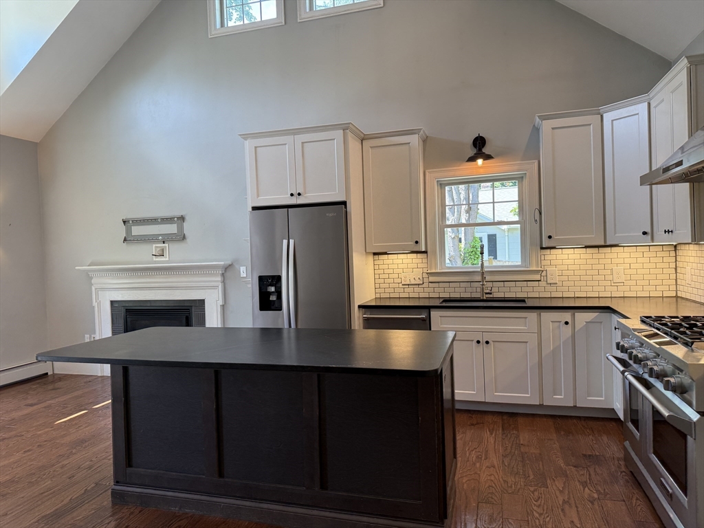 11 Durant Rd, Wellesley