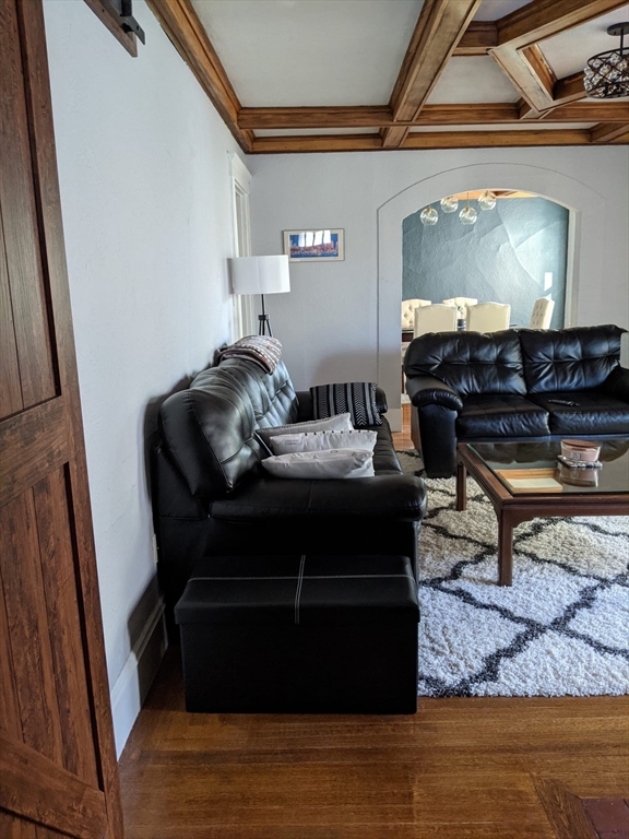 15 Sunset Rd, Watertown