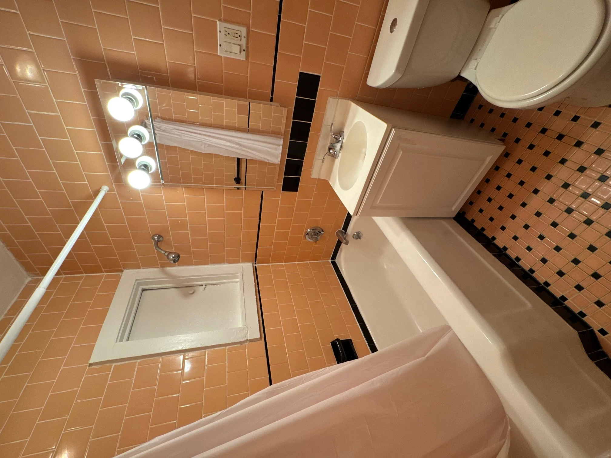 1223 Beacon St, Coolidge Corner