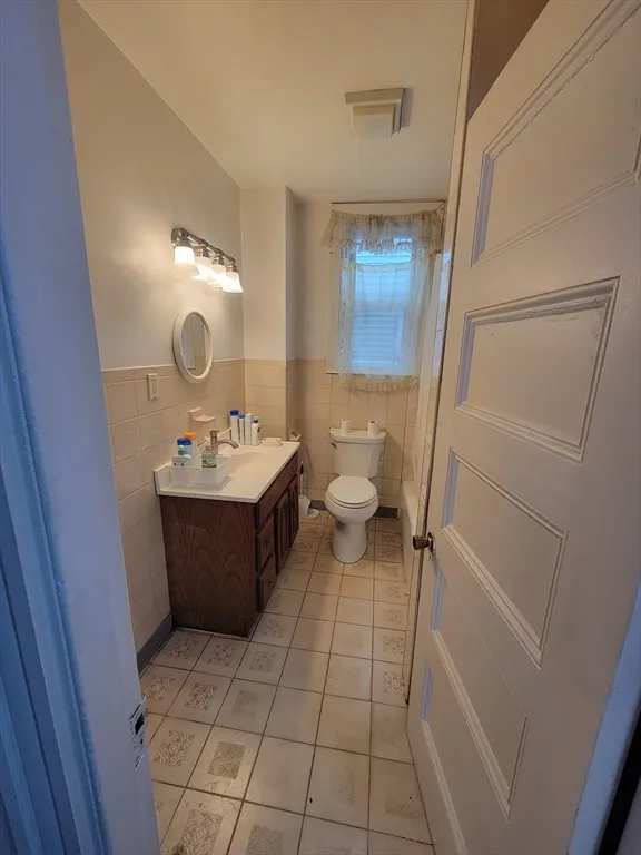 58 Aspinwall Ave, Coolidge Corner