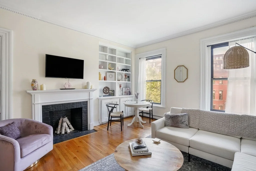 315 Beacon St, Back Bay