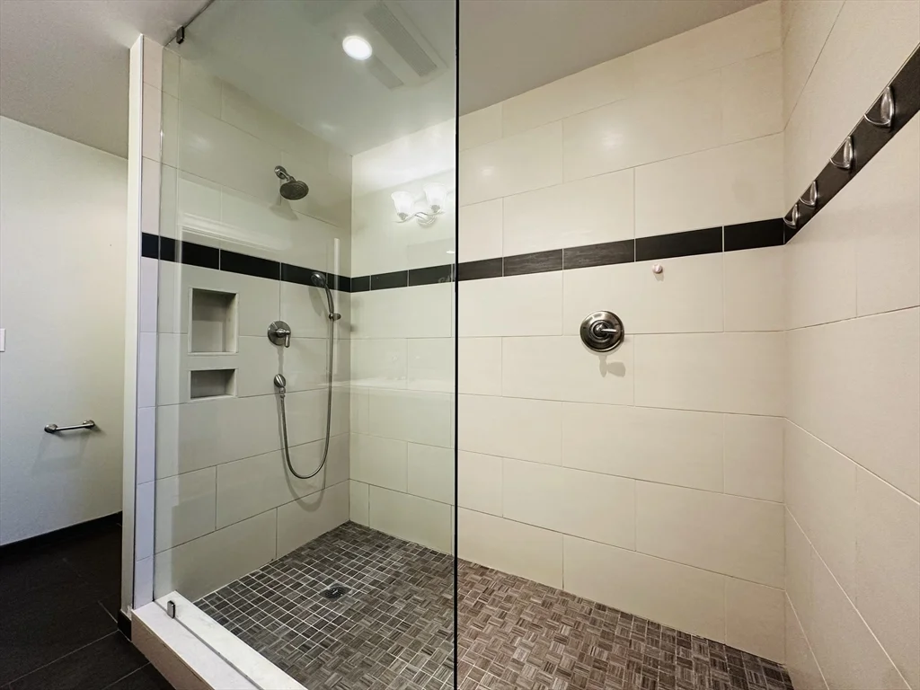 16 Church St, Belmont