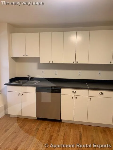 225 Albion St, Wakefield