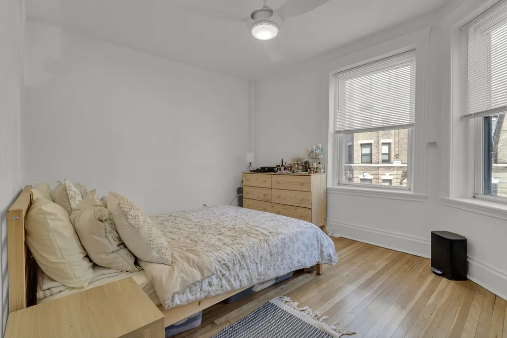 1082 Commonwealth Ave, Allston