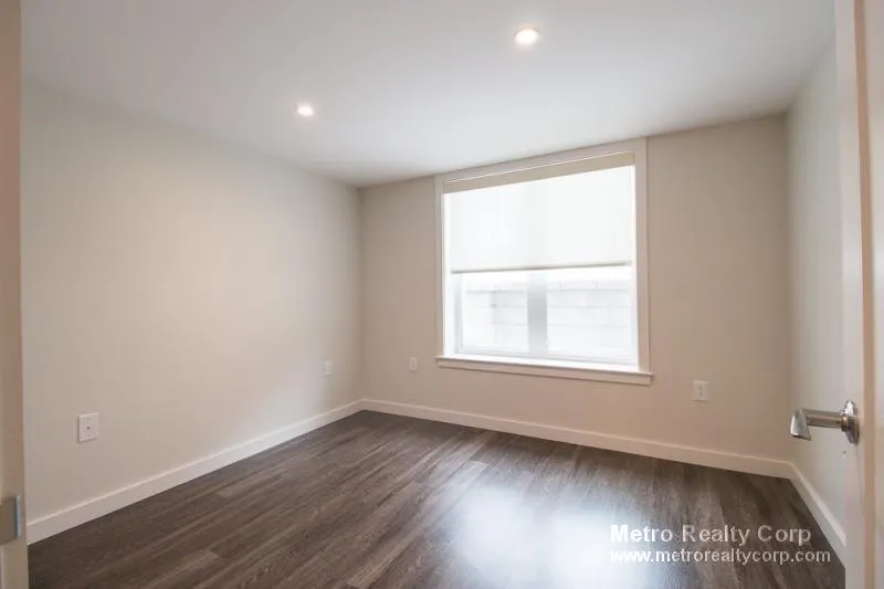 37 Cottage Park Ave, North Cambridge