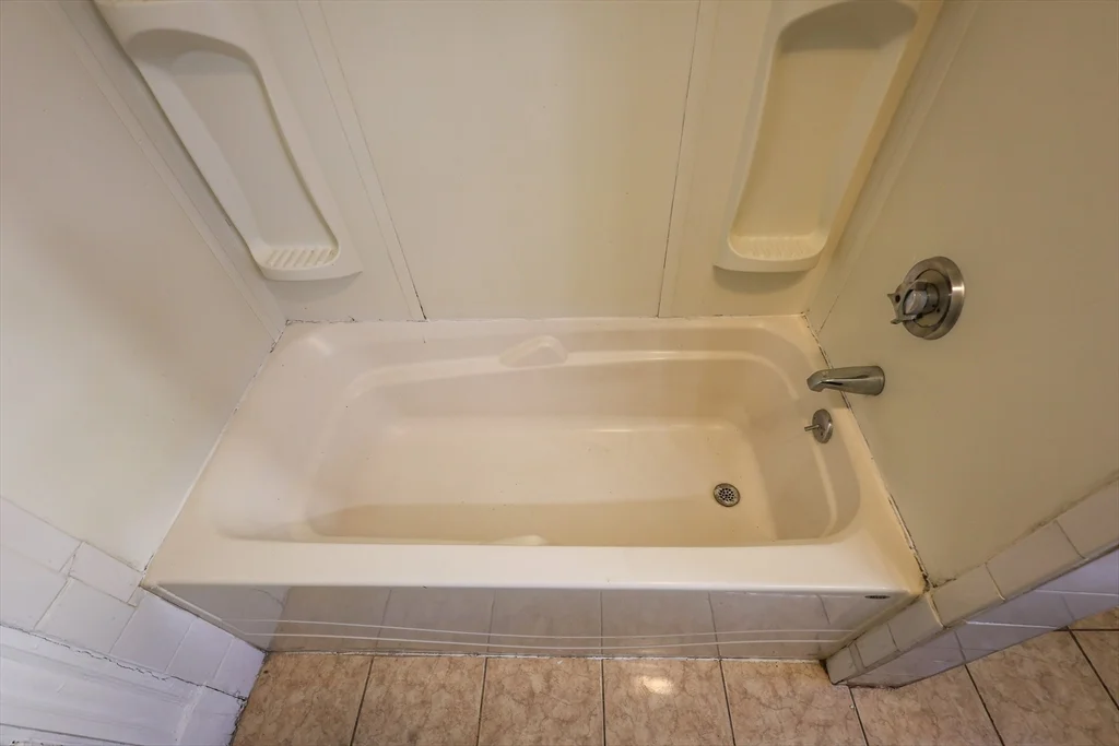 37 Clarkson St, Dorchester