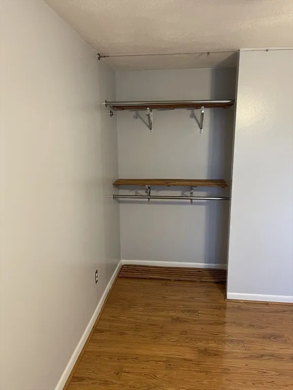 12 Woodland St, Everett