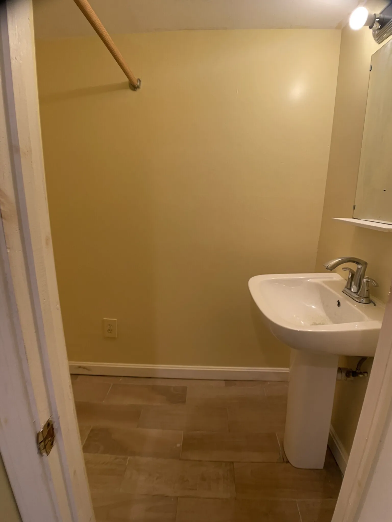 169 Windsor St, The Port