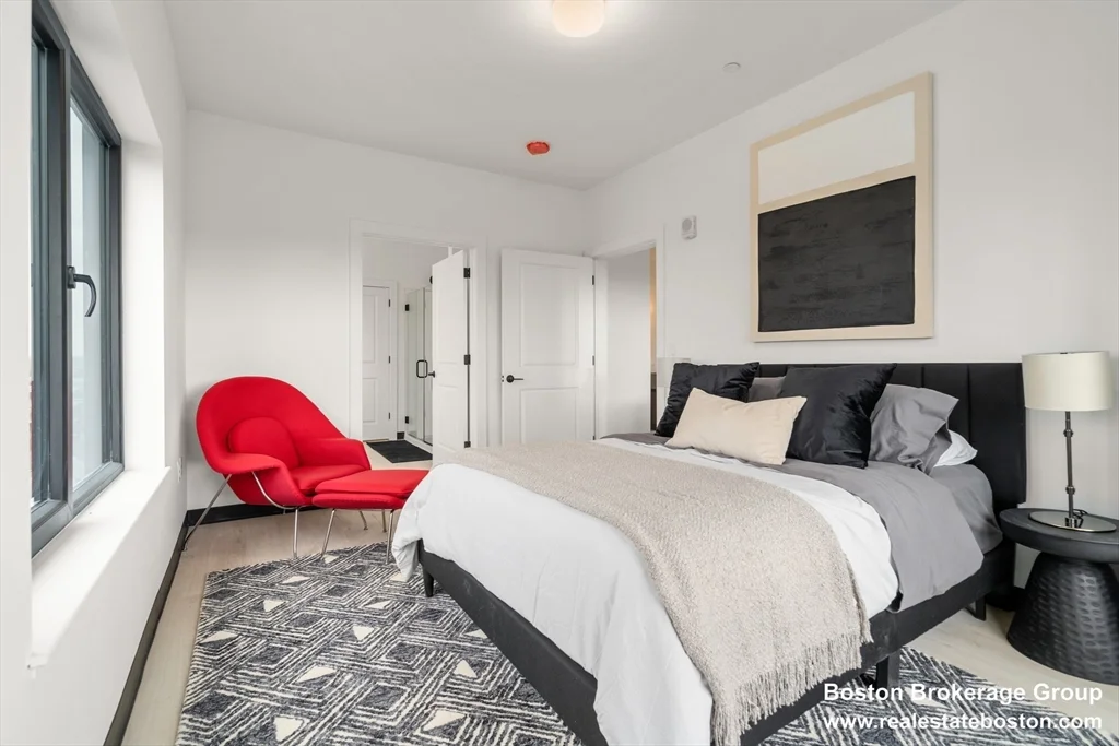 600 Broadway, South Boston