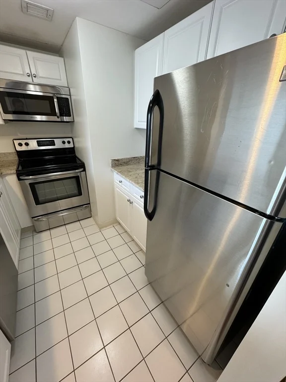 10 Museum Way, East Cambridge