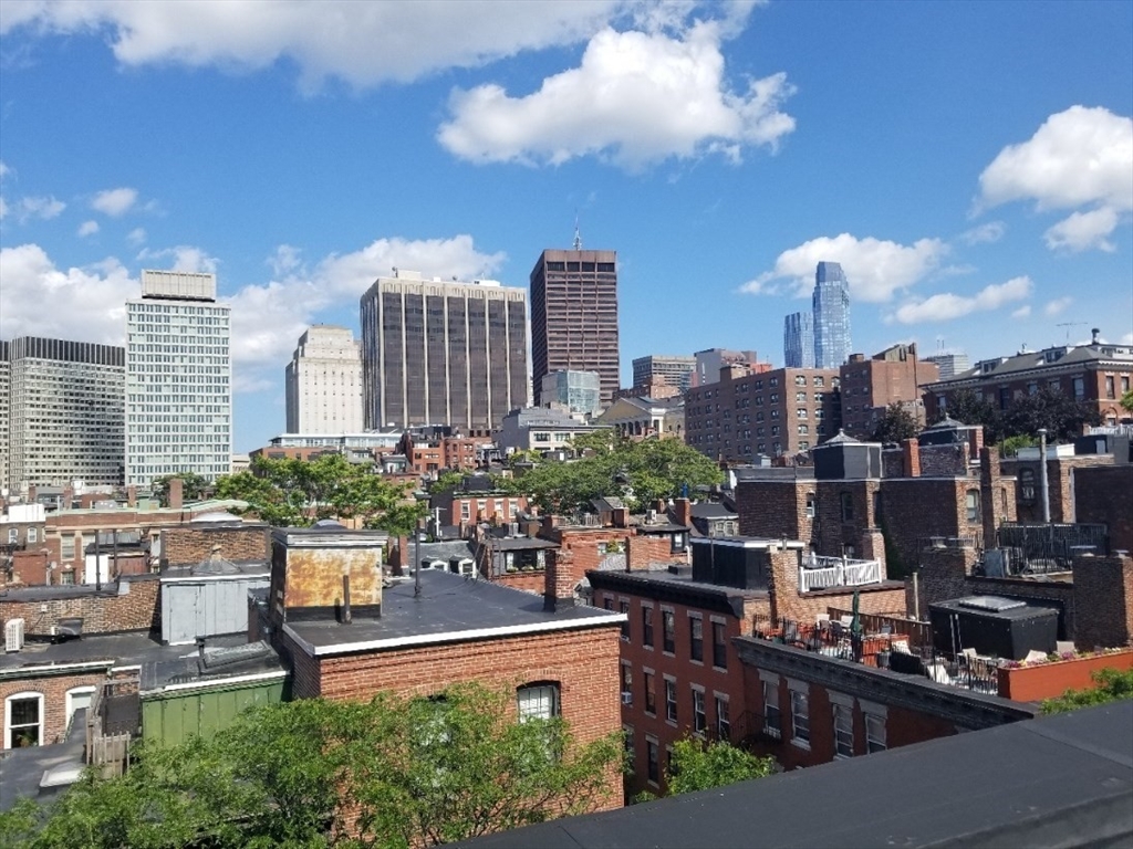 11 Phillips, Beacon Hill