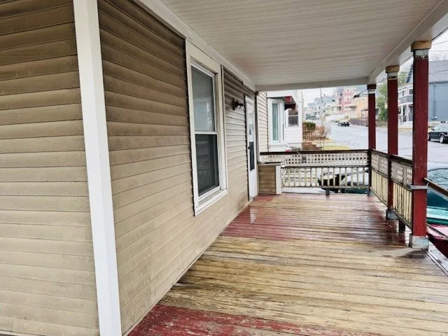 6 Harvard St, Lowell