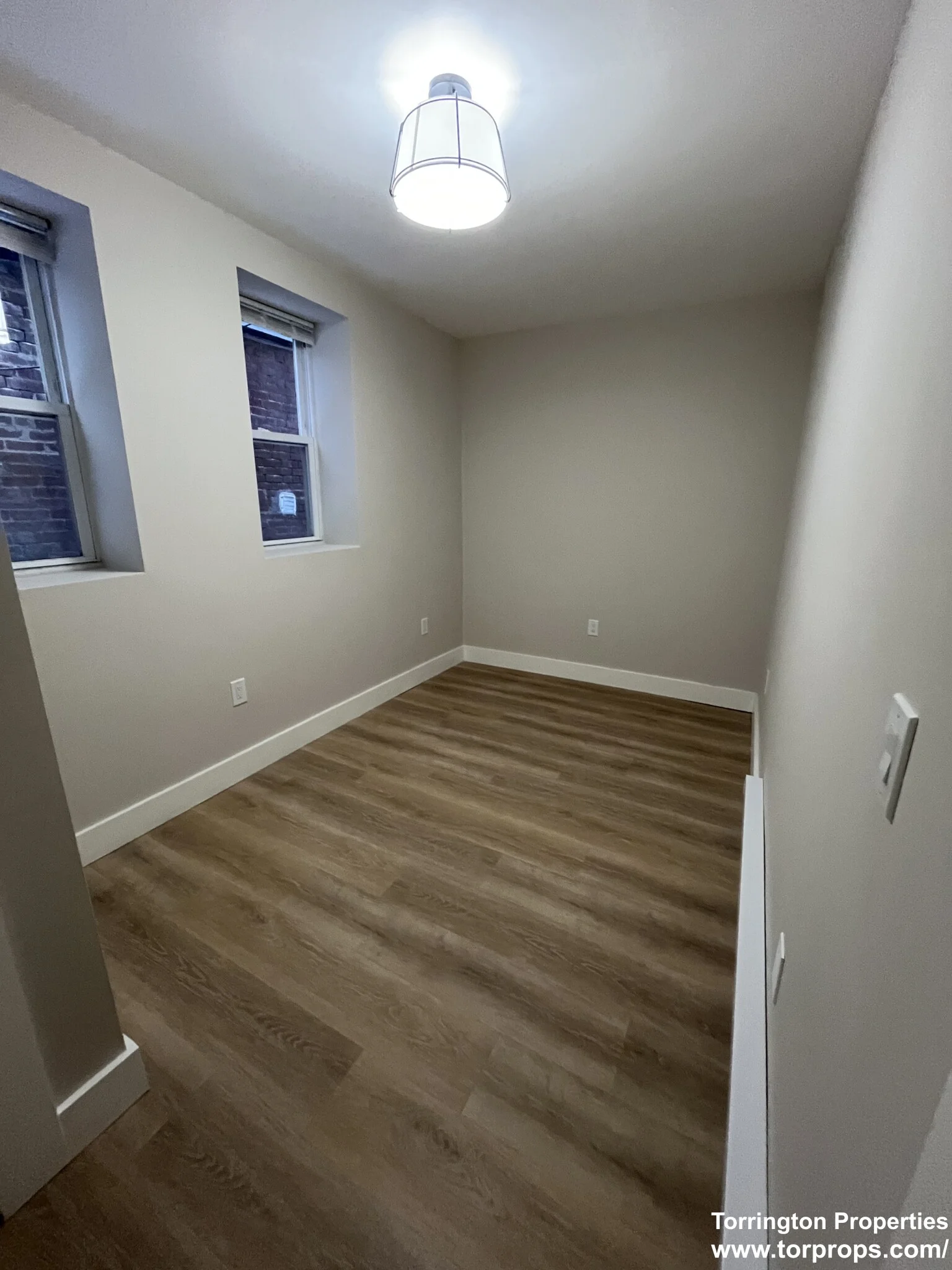 17 M St, South Boston