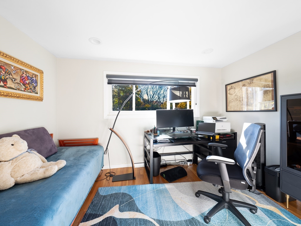 11 Mildred Rd, Newton