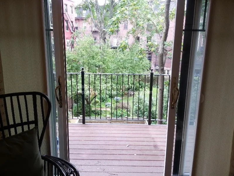 410 Columbus Ave, Columbus