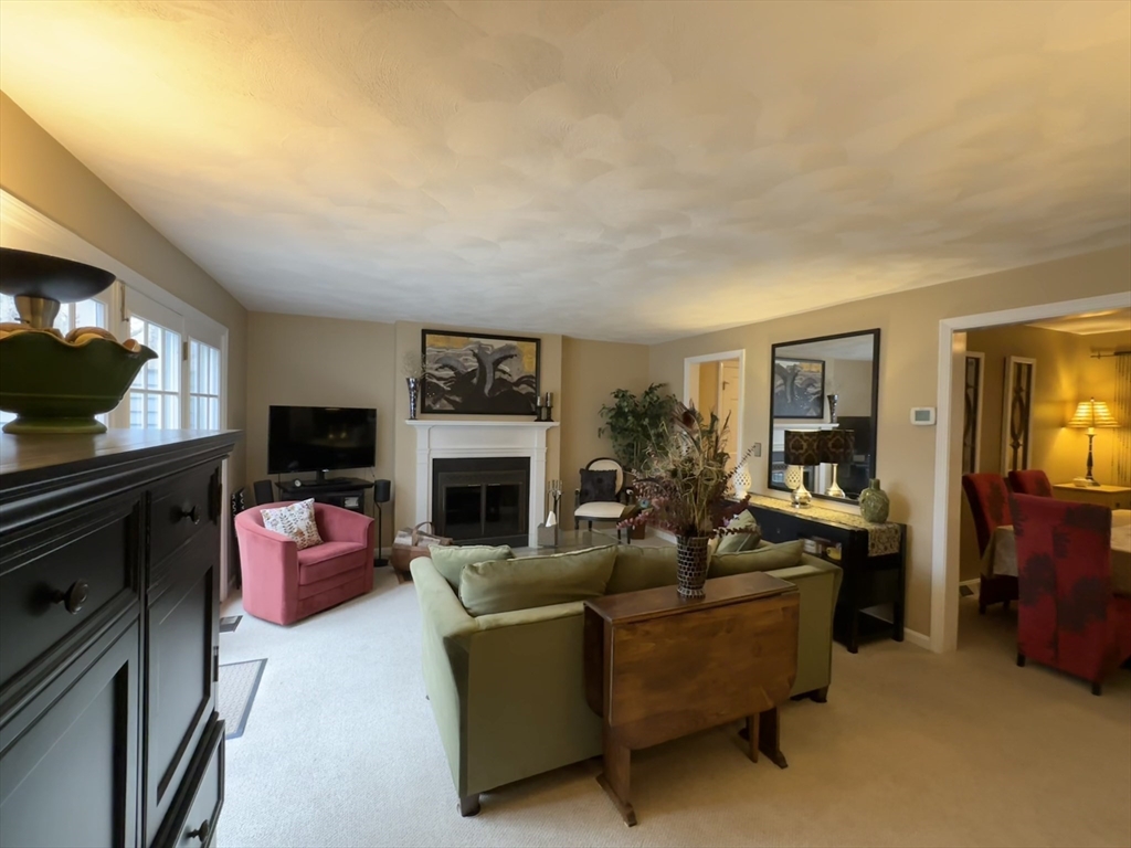 55 West St, Medfield