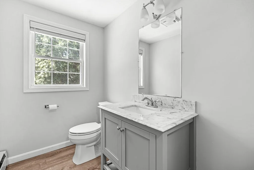 38 Idora Ave, Haverhill