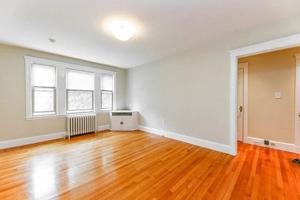 17 Hastings St, West Roxbury