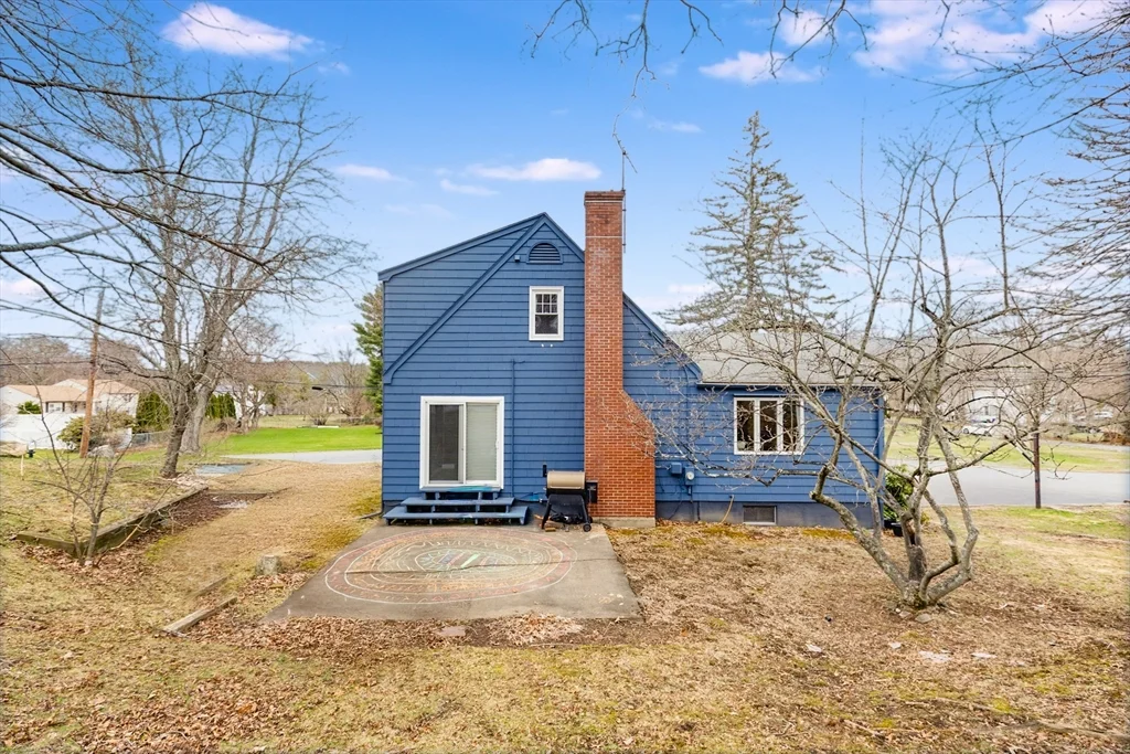 52 Albemarle Ave, Lexington