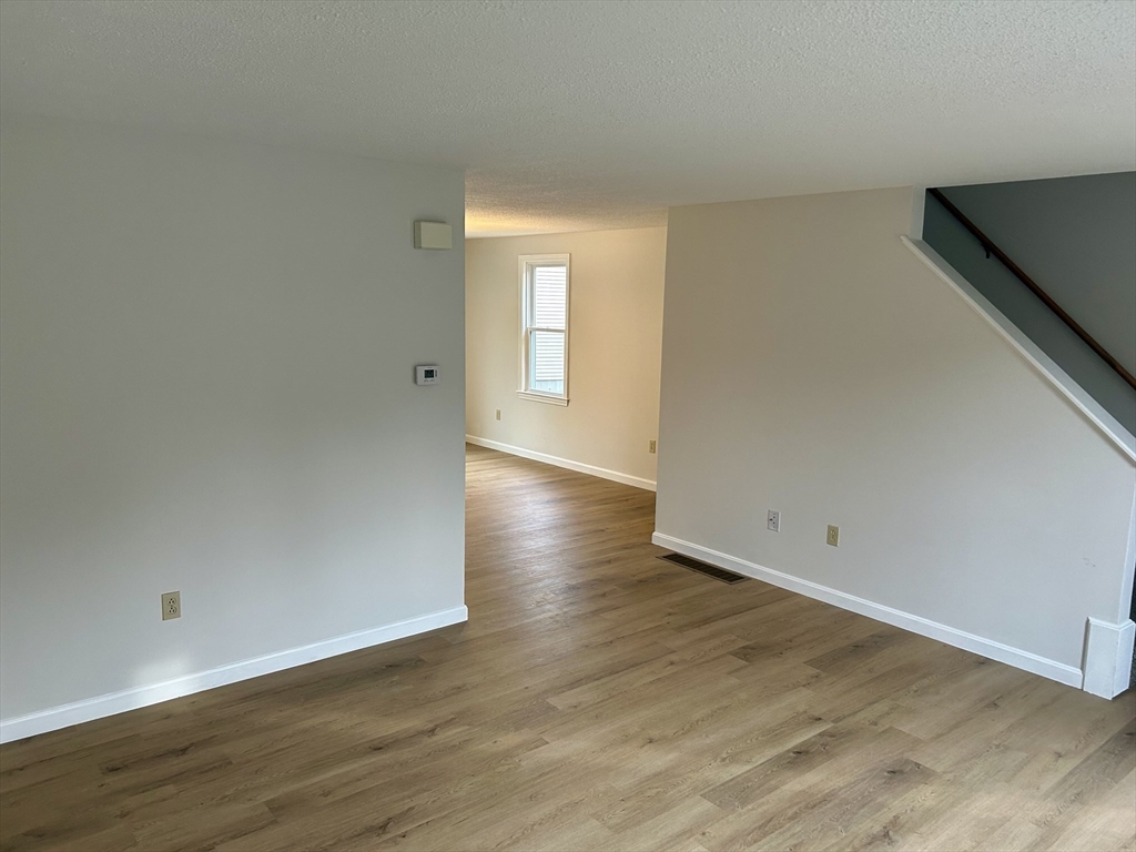 47 Wyman Rd, Collinsville