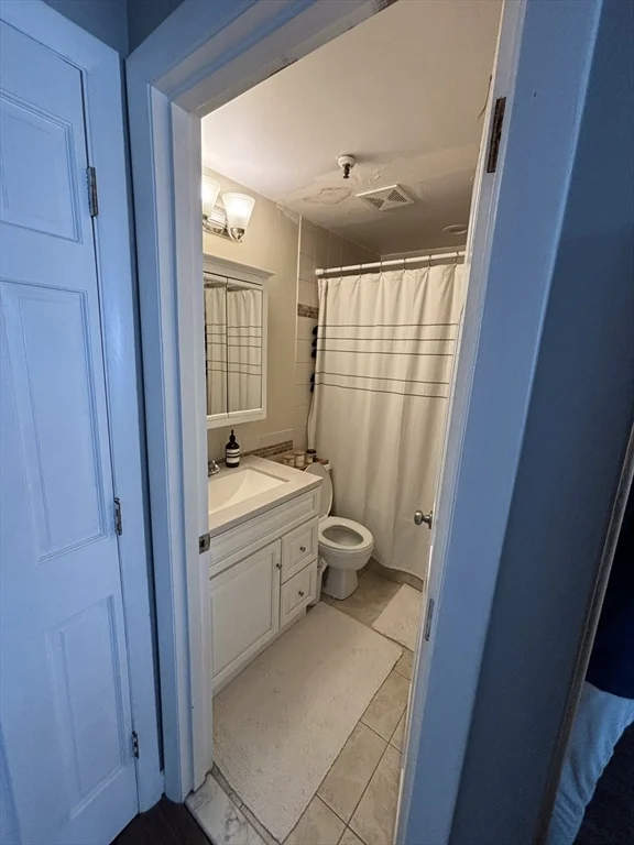 128 Tudor St, South Boston