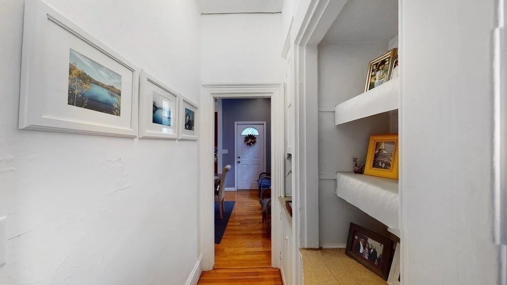 14 Holbrook St, Jamaica Plain