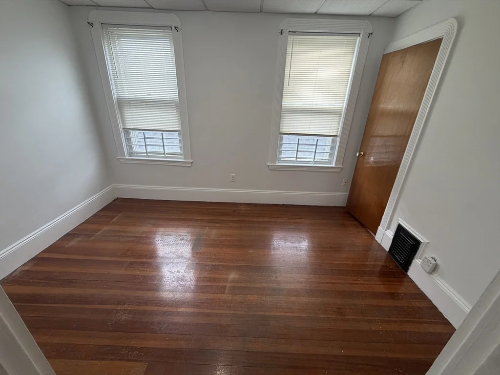 1114 Bennington St, East Boston