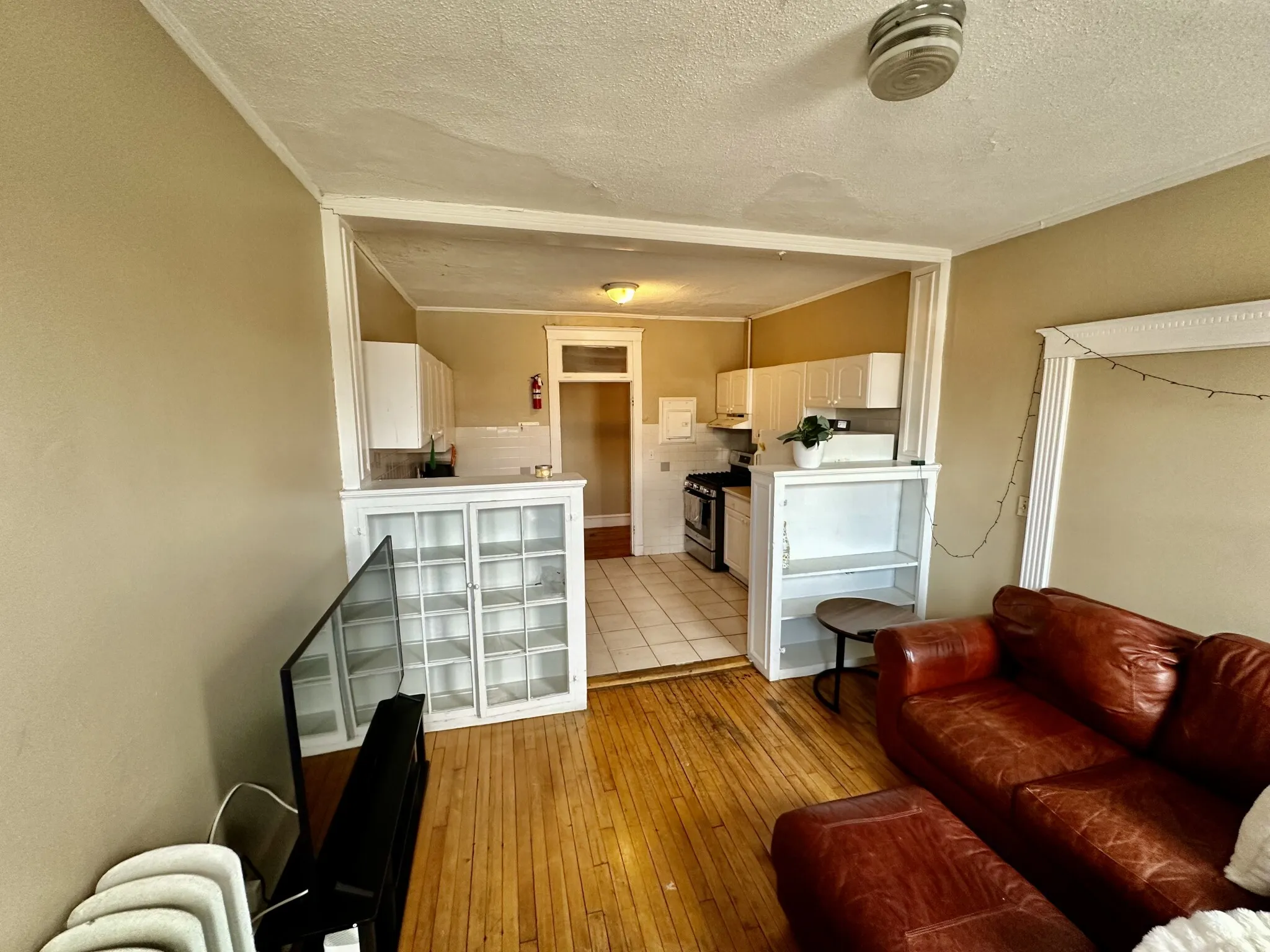 330 Saint Paul St, North Brookline