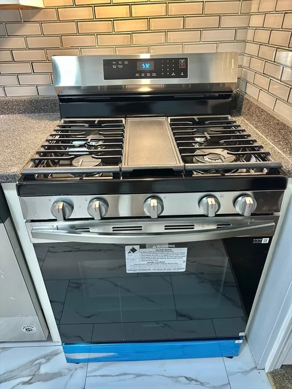 363 Hildreth, Lowell