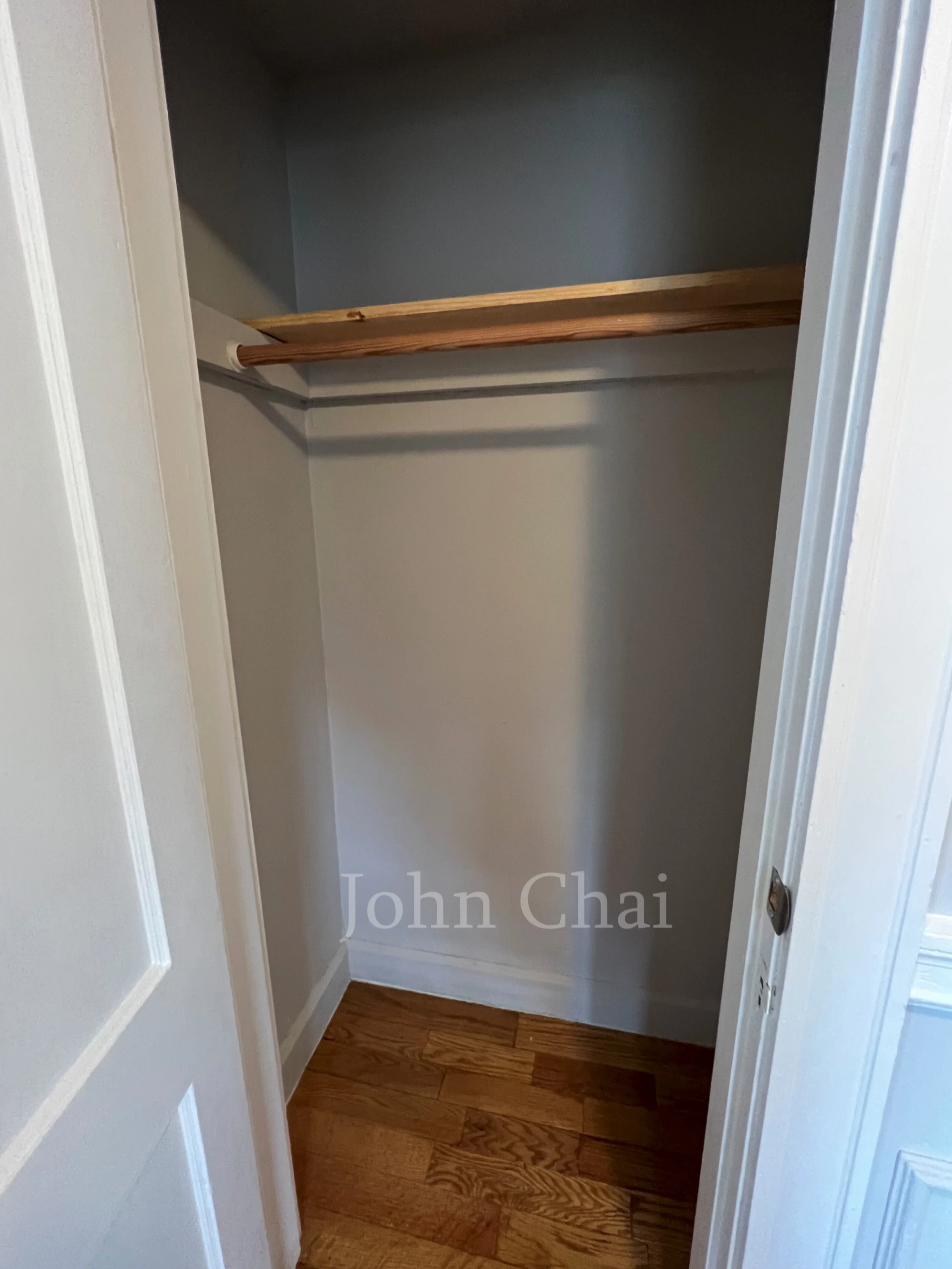 136 Arlington St, Oak Square