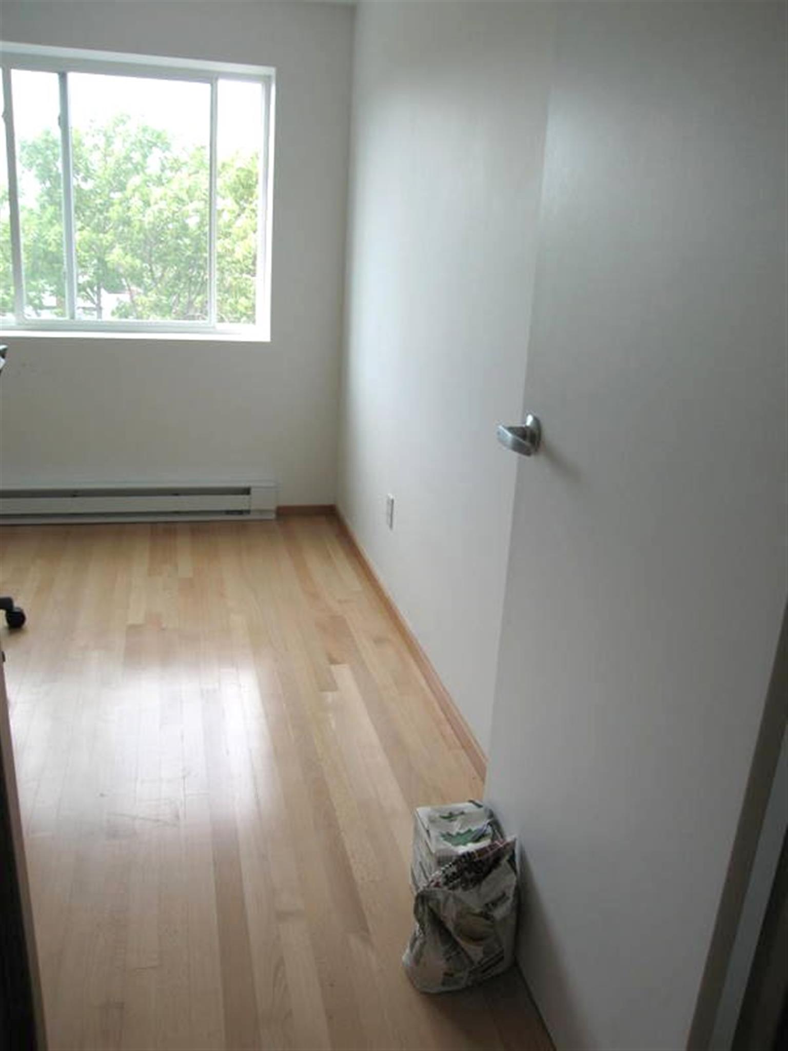 70 Park St, Ward Two