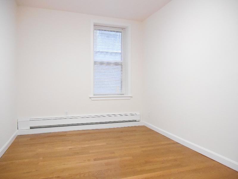 82 Brainerd Rd, Allston