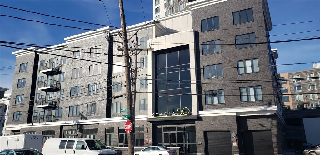 50 Hichborn, Brighton