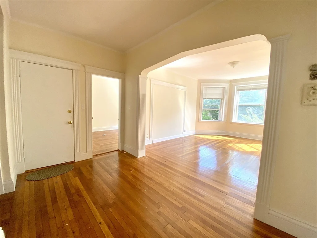 144 Coolidge St, Coolidge Corner